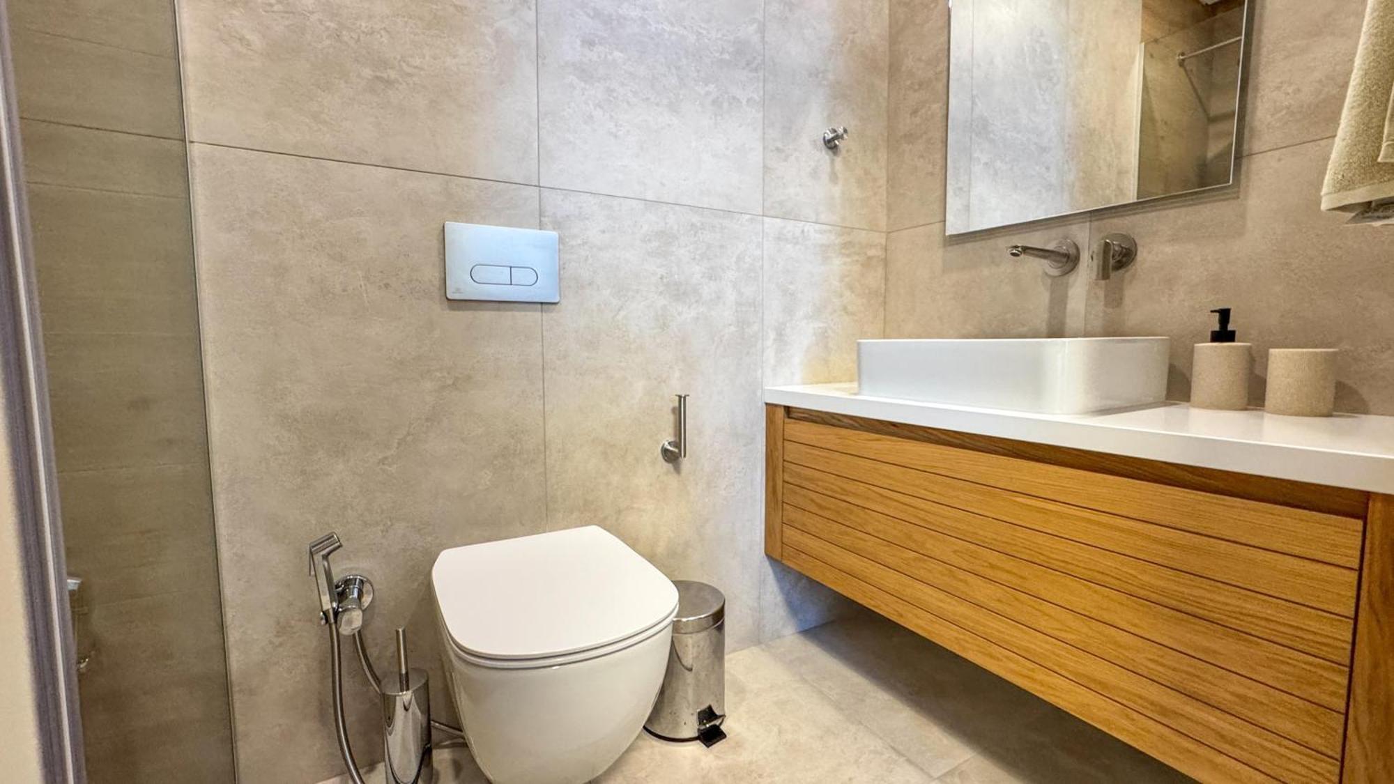 Apartment Malberry Park 304 - Modern 2 Bedroom With Pool, Gym, Jaccuzi